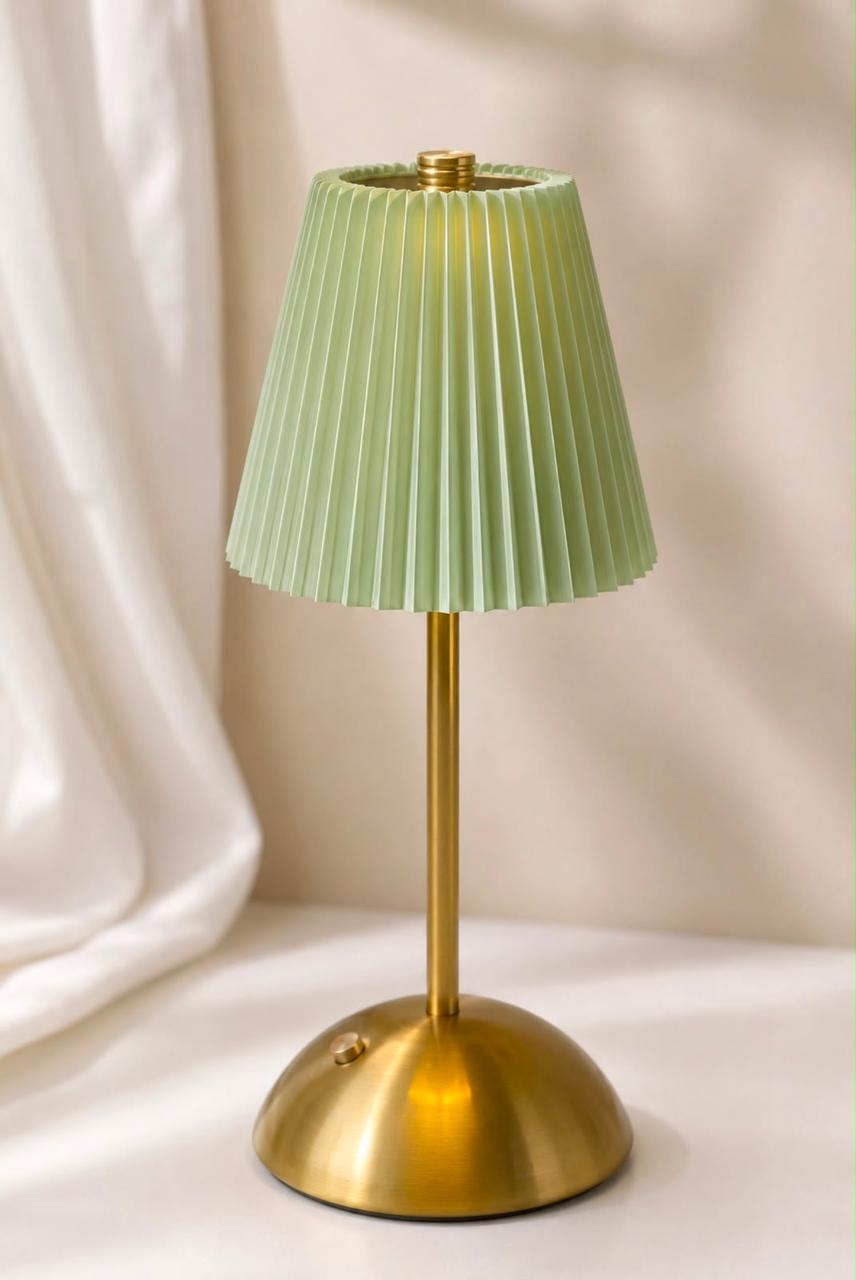 TABLE LAMP - LIGHT GREEN