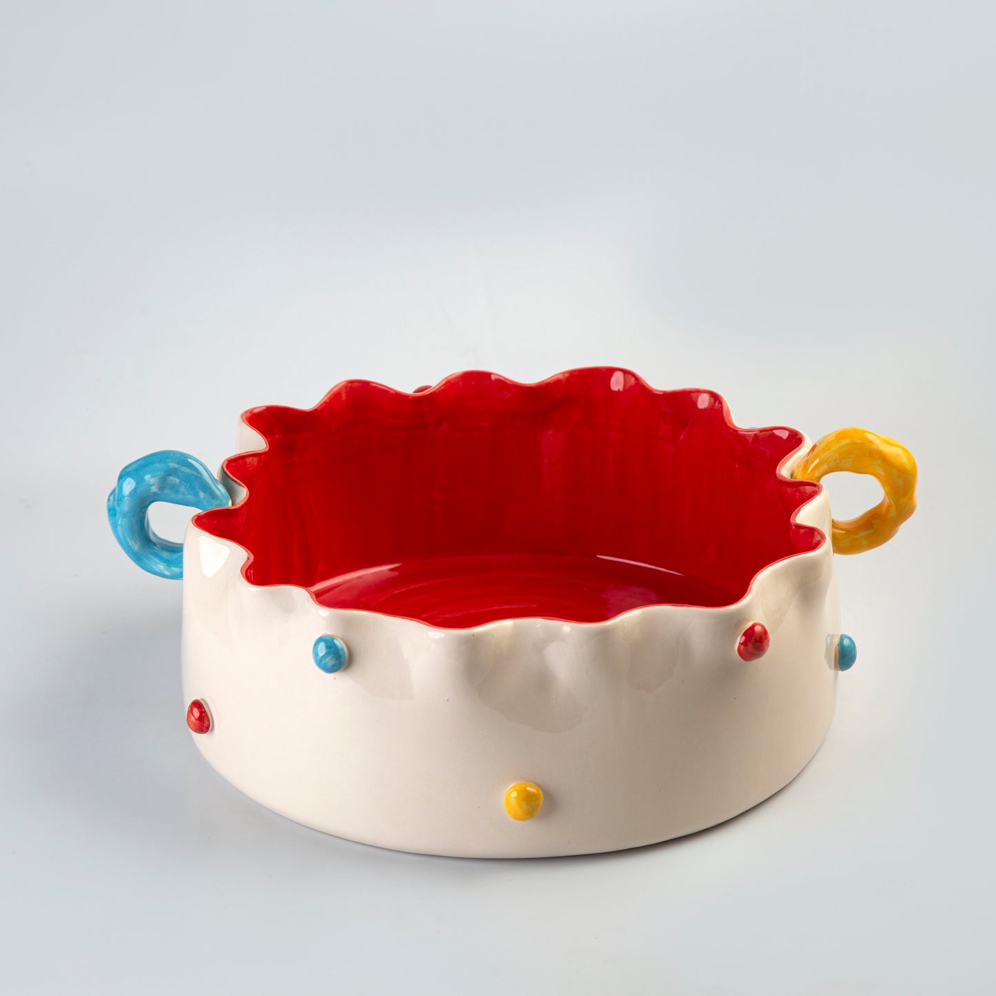 Round Platter with 2 handles & Dots - D 30 x h 10 cm