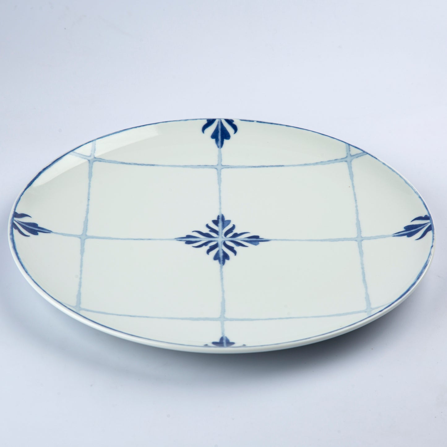 Dinner Plate - White & Blue - D 27 cm