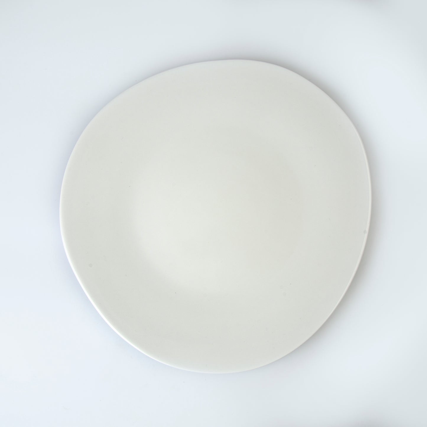 Deshoulieres - Dinner Plate - Organic Shape - White - D 28 cm