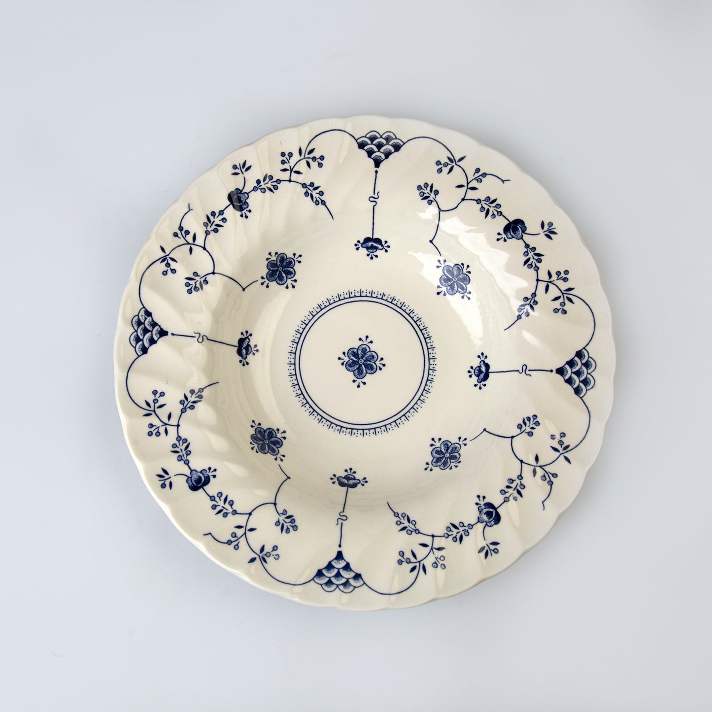 Churchill Floral - Soup Plate - 22 cm