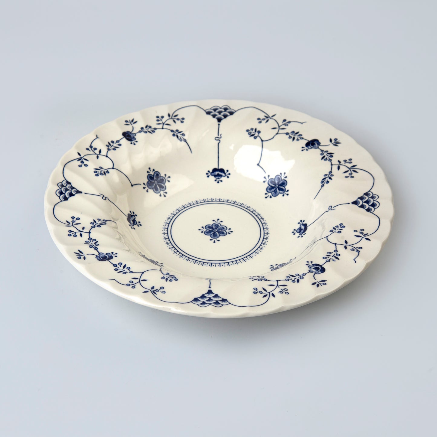 Churchill Floral - Soup Plate - 22 cm