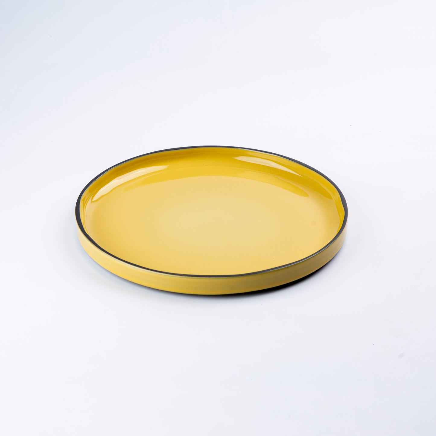 Caractere Dessert Plate - 21x2cm - Turmeric